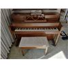 Image 1 : Mason & Risch Classic Upright Piano