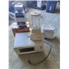 Image 1 : Popcorn Maker, Microwave, Blender and Humidifier