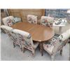 Image 1 : Dining Room Table with 6 Upholstered Chairs