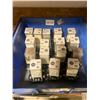 Image 1 : Lot of (16) Allen Bradley #700-HA33Z24 Relays w/Bases #700-HN126