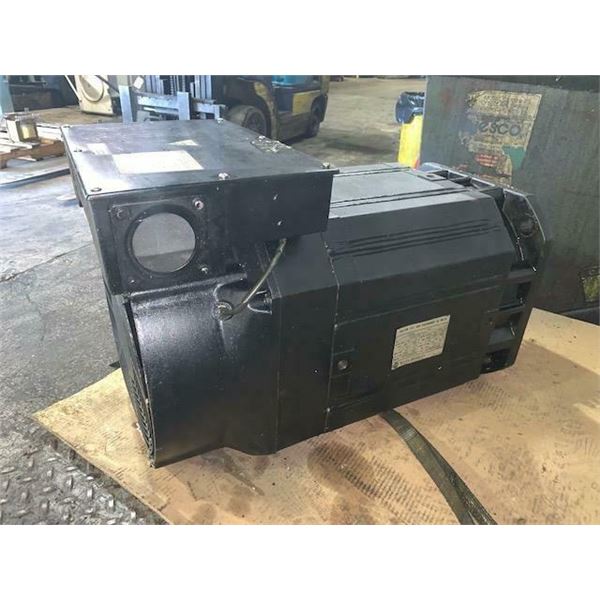 Allen Bradley #1327AD-AAK-15-F 1327 High Performance AC Motor, 400-1200 RPM