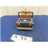 Image 2 : Japan Hadson Tin Friction Jeep with 1/2 Box 9" x 4" x 4.5"