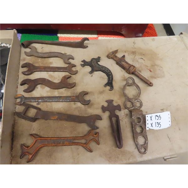 11 Old Wrenches