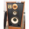 Image 2 : 2 Vega Linear Set of Speakers