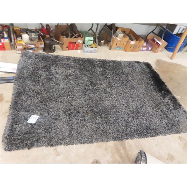 2 Area Rugs 60 x 96"