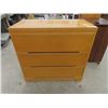 Image 1 : Oak 3 Drawer Dresser 34" x 36" x 18"