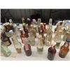 Image 3 : 52 Mini Liquor Bottles