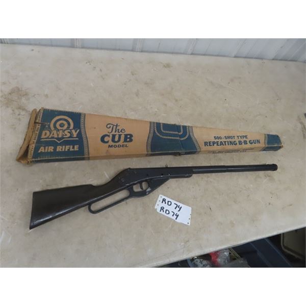 Daisy Model 102 BB Gun with Box Made in Canada Preston Ontario