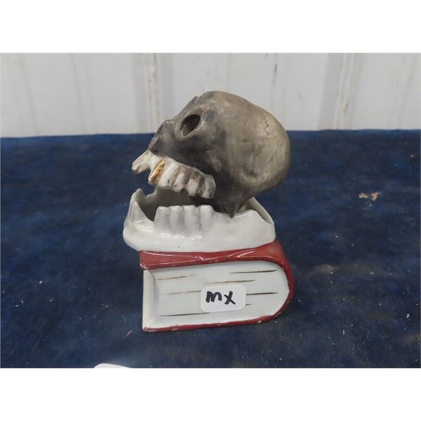 Occupied Japan Skull Nodder