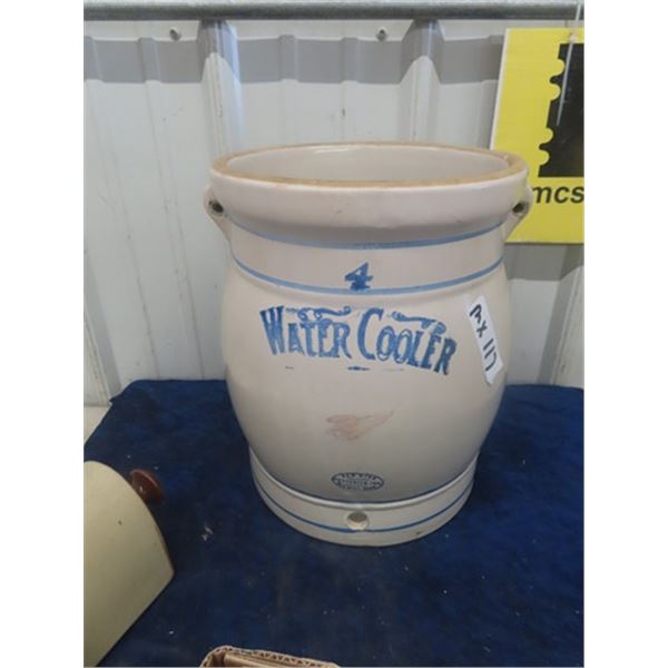 Red Wing 4 Gal Water Cooler - Has Cracks