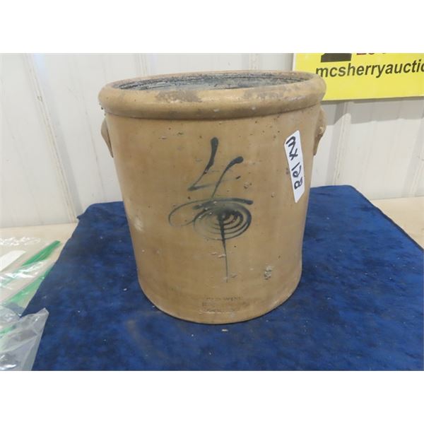 Red Wing 4 Gal Bullseye Crock Marked on Front Red Wing Stoneware Company