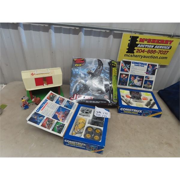 2 Fisher Price Construx, Air Hogs RC Jet Set, Fisher Price Barn