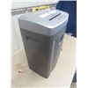 Image 3 : Fellowes P570-2CD Paper Shredder