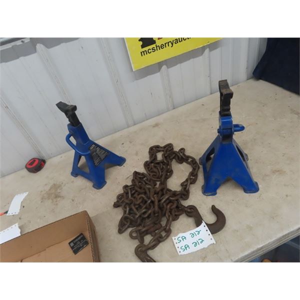 2 Stabilizing Jacks & Chain with Hooks