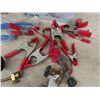 Image 2 : 10 Spring Clamps, 2 Pipe Wrenches, Torch, Pipe Cutter, Faucet
