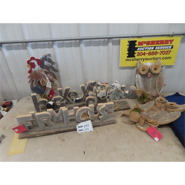 6 BarnBoard Displays; Rooster 17" x 10" , Hockey, Farmhouse, Owls ....