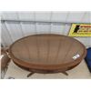 Image 2 : Duncan Phyfe Oval Coffee Tabe with Fitted Glass 15" x 36" x 21"
