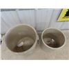 Image 2 : 2 Medalta Crocks; 1) 6 Gal, 1) 3 Gal