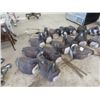 Image 4 : 18 Canadian Goose Decoys