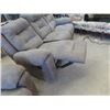 Image 4 : Living Room Reclining Couch & Reclining Love Seat