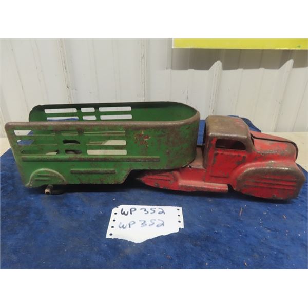 Lincoln Pressed Metal Truck + Trailer 18" Long