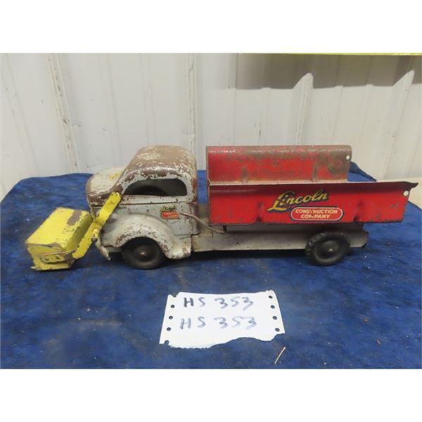 Lincoln Pressed Metal Dump Truck
