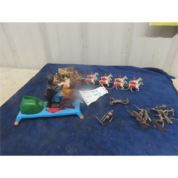 Cast Mechanical Dentist Bank, People & Horse + Carriage