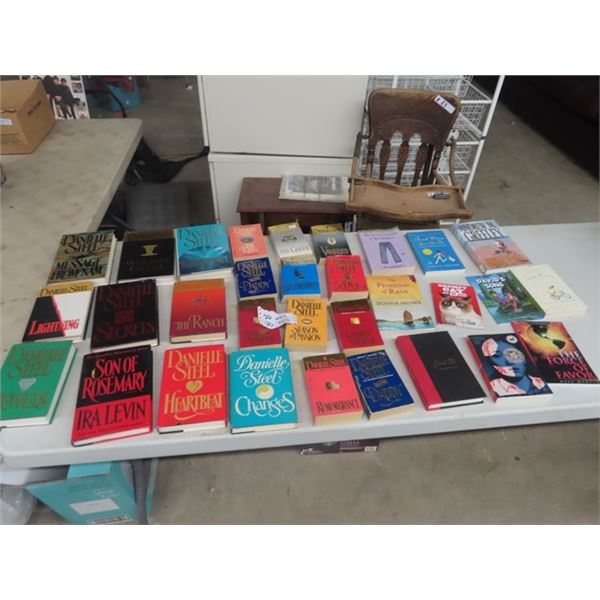 31 Books - 22 of Which are Danielle Steel