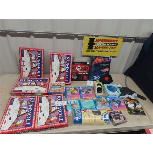 New Product' Poker Chips, Rumoli Boards, ZhuZhu Outfits plus more