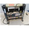 Image 2 : Ryobi Thickness Planer