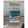 Image 1 : 5 Storage Bins with Lids
