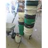 Image 3 : Yard Fertilizer Spreader, Bottle Sprayer, 5 Gal Pails