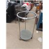 Image 1 : Shop Garbage Holder on Casters