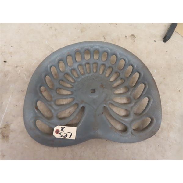 Kingman Cast Implement Seat