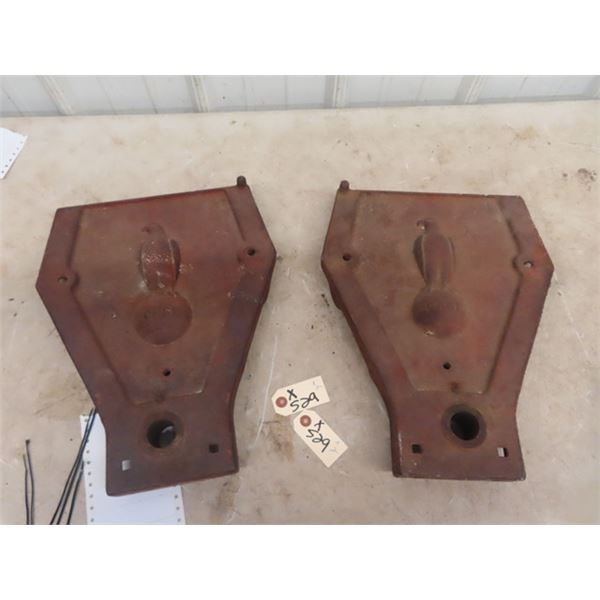 Cast Case Seed Box Ends