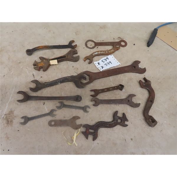 12 Old Wrenches; Ford, Marshall Wells, Buckeye