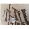Image 2 : 15 Old Wrenches & Tools