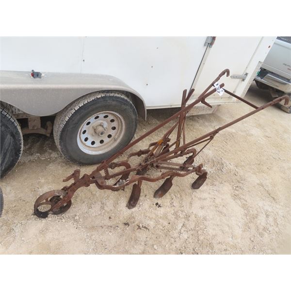 Walk Behind Scuffler