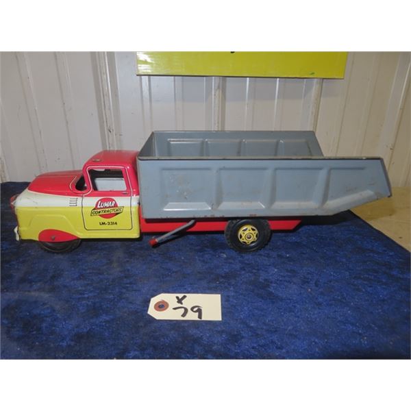 Lumar Pressed Metal Dump Truck 18  x 5  x 7 