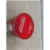Image 8 : LFA United Farmers of Alberta Maple Leaf Transmission Oil Quart Tin