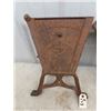 Image 3 : 2 Cast Seed Box Ends; 1) Emerson, 1) Massey Harris