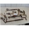Image 1 : 12 Old Tools; Nail Puller, Drills and other Various tools
