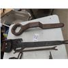 Image 2 : Large Wrench, Crimping Tool, 2 Jacks