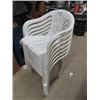Image 1 : 7 Patio Chairs