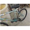Image 3 : FSX 18 Speed Pedal Bike