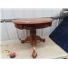 Image 1 : Oak Pedestal Stand with Chip + Dale Feet 21" Tall 26" Wide