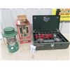 Image 1 : Coleman 321 Lantern & Coleman 425 Camping Stove