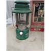 Image 2 : Coleman 321 Lantern & Coleman 425 Camping Stove