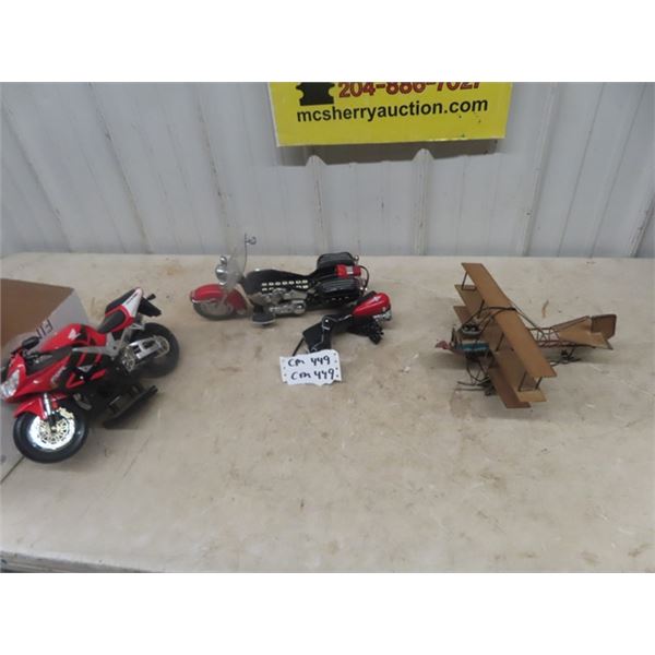 Harley Telephone, Bike Display & Plane