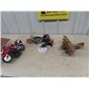 Image 1 : Harley Telephone, Bike Display & Plane